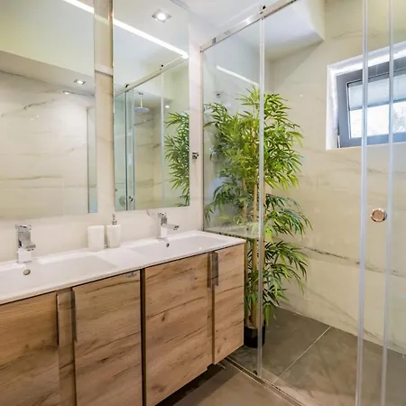 Azimut 2 By Вилла Планос