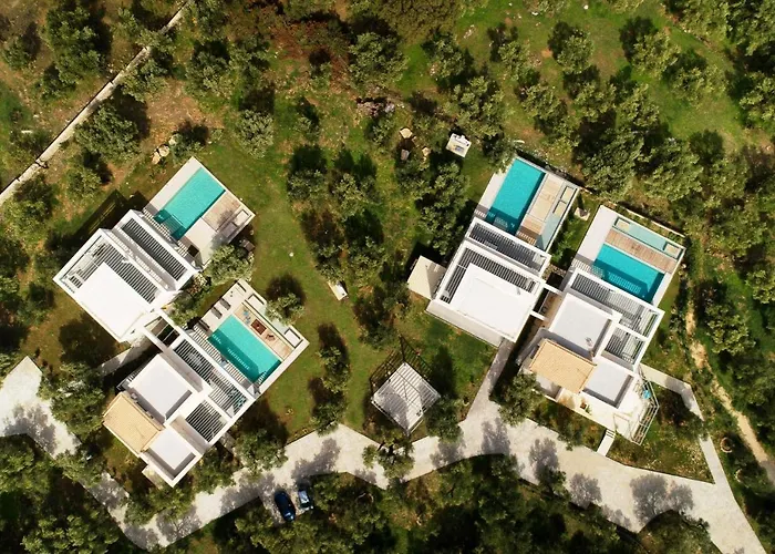 Villa Azimut 2 By *